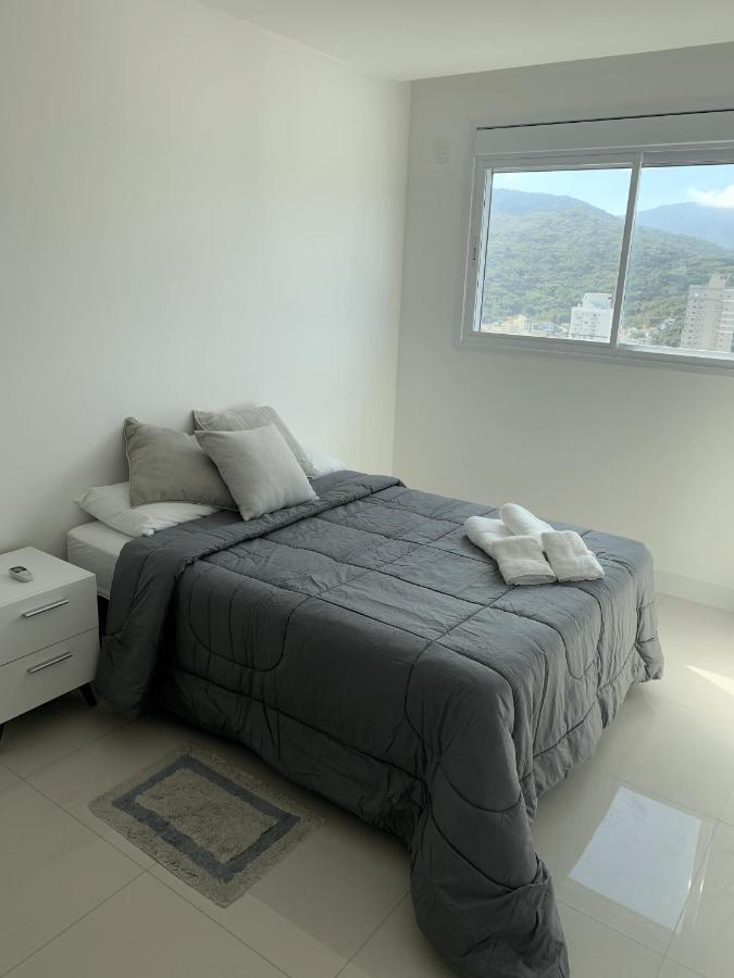 Cobertura Com Belissima Vista Para O Mar E Jacuzzi Итапема Экстерьер фото