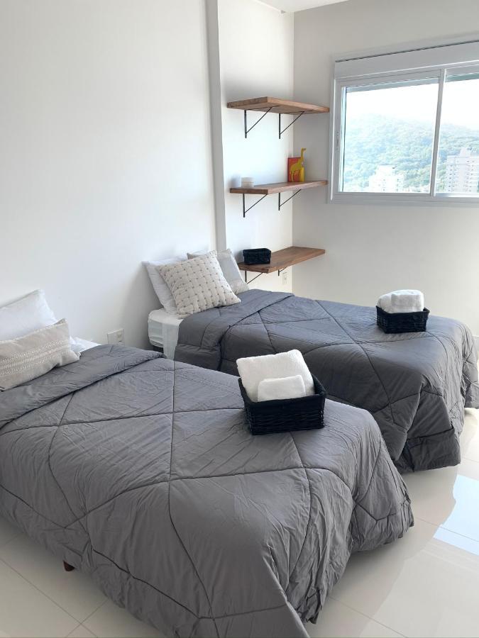 Cobertura Com Belissima Vista Para O Mar E Jacuzzi Итапема Экстерьер фото